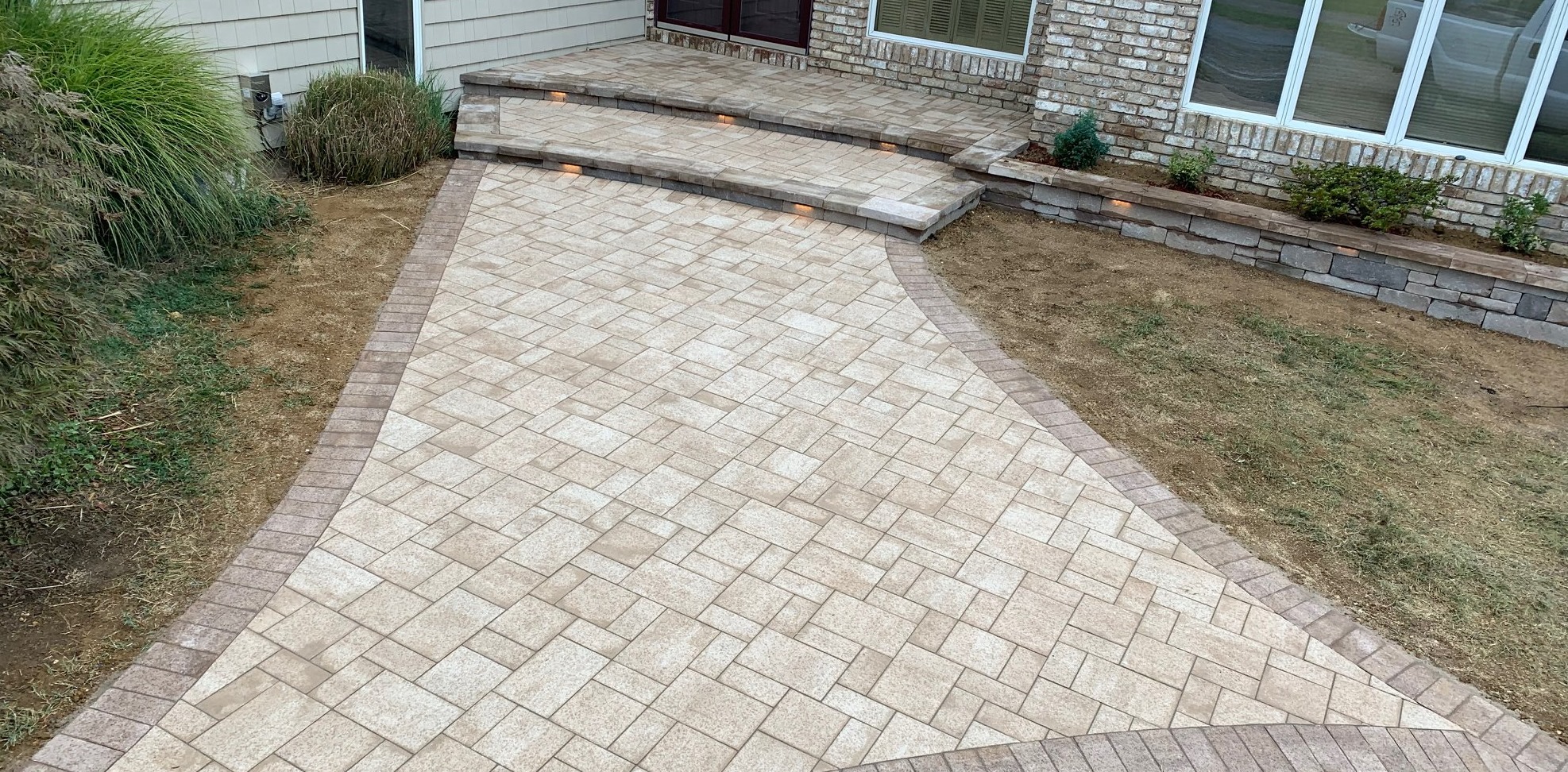 Walkway and Front Entrance of Cambridge Pavers in Stevensville, MD