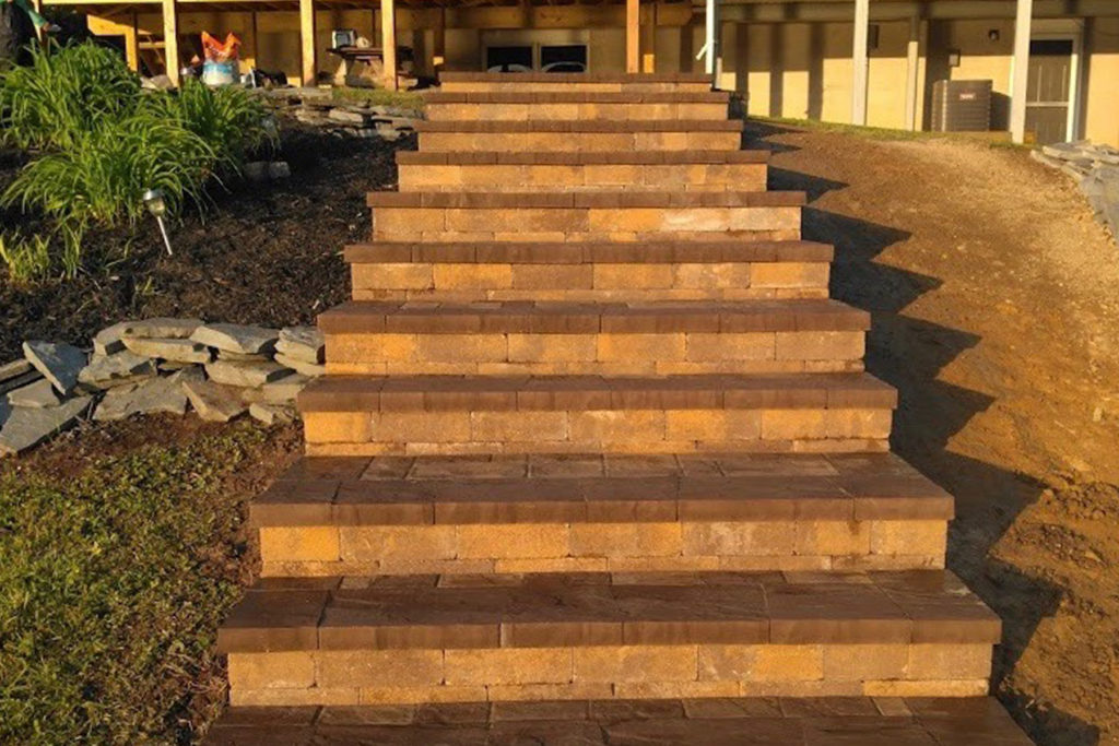 paver steps to back deck