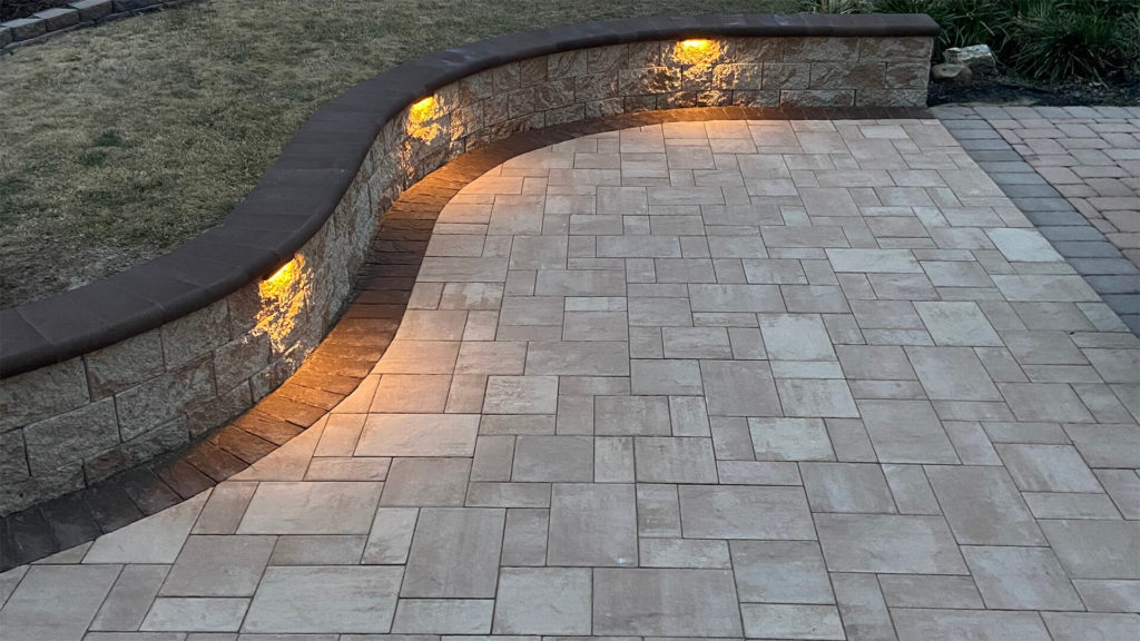 Stevensville Backyard Paver Patio